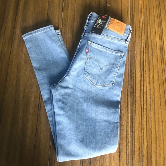 Levi’s 720 high rise super skinny light jeans - Picture 5 of 8